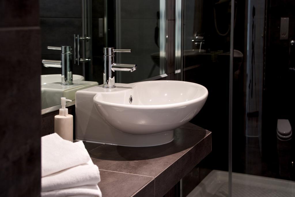 Roma Naif Rooms 外观 照片