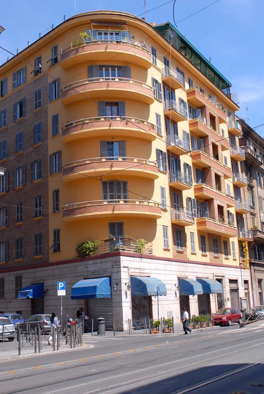 Roma Naif Rooms 外观 照片